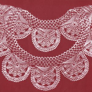 Scalloped Yoke